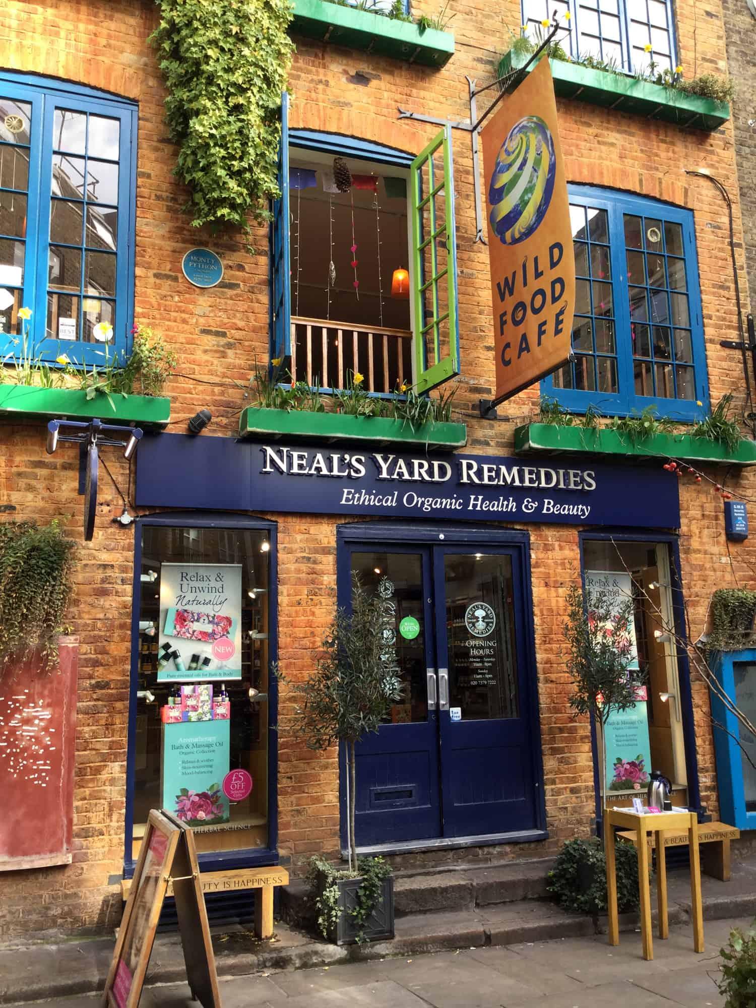 Neal's Yard Remediesin myymälä