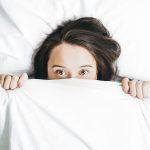 Pitävätkö huolet sinua hereillä? – 5 vinkkiä parempaan uneen